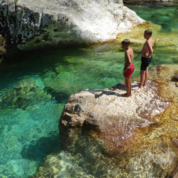 Planinski tabor Posočje Soča je prijetno osvežilo v vročih poletnih dneh